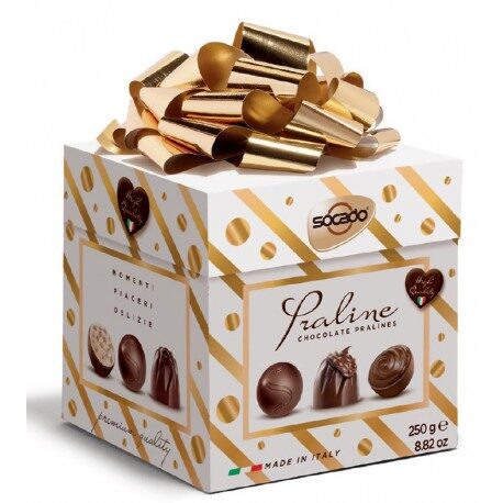 Socado Praline asortate de lux, 250 g